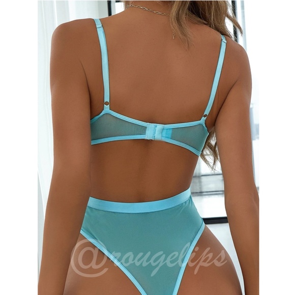 Blue Sexy Lace Teddy Bodysuit - Picture 3 of 8